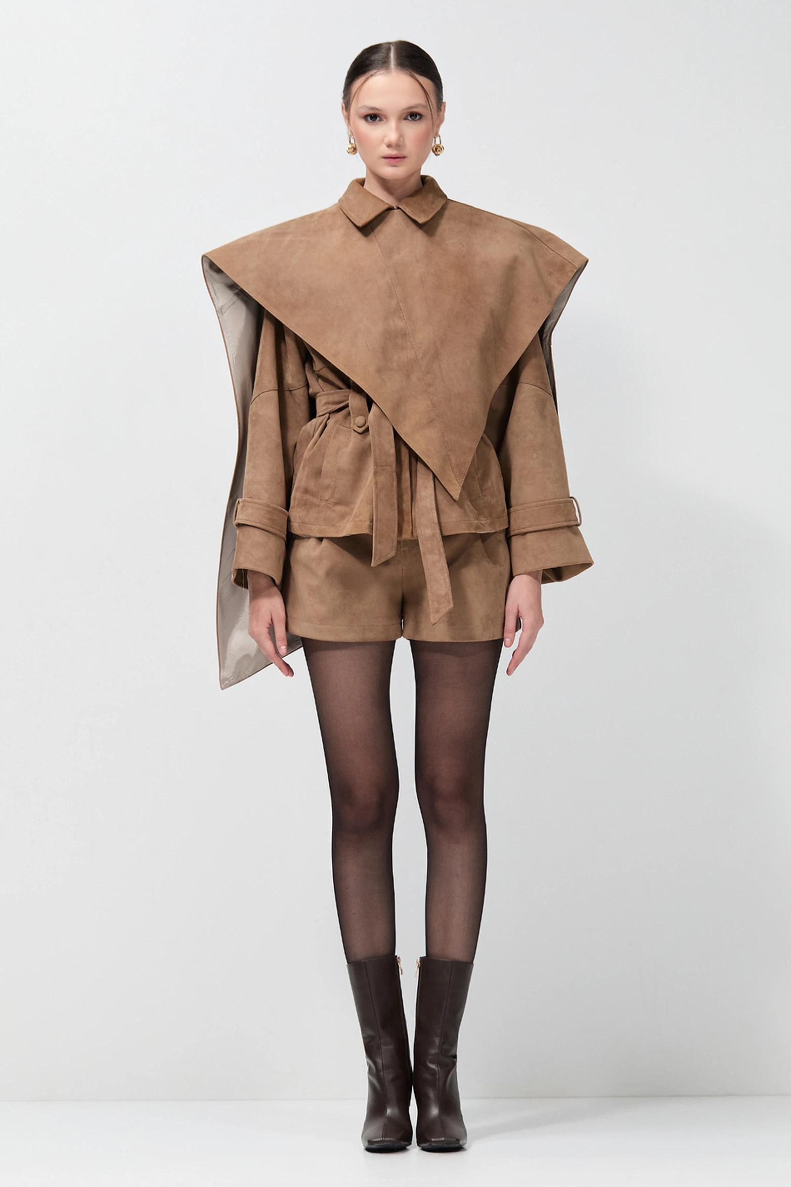 Neveia Jacket