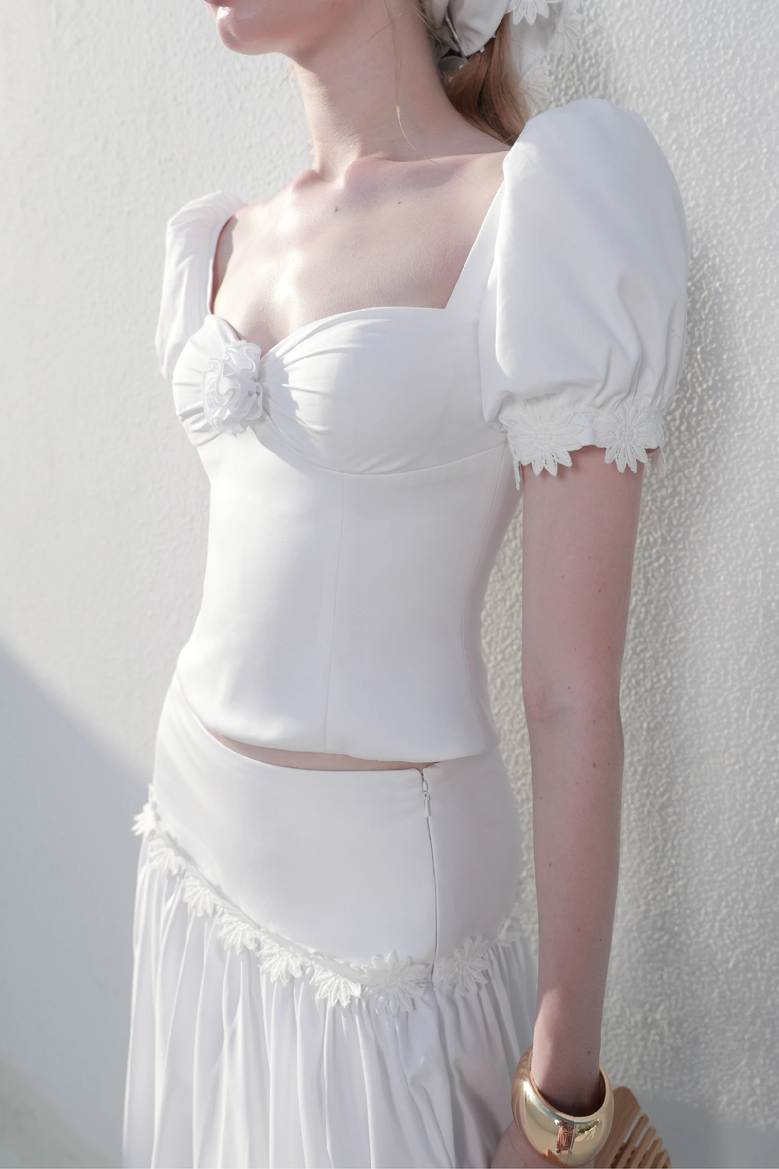 Nayla Set