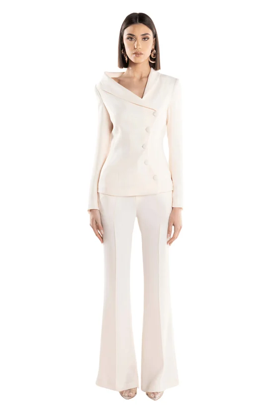 Elana Suit
